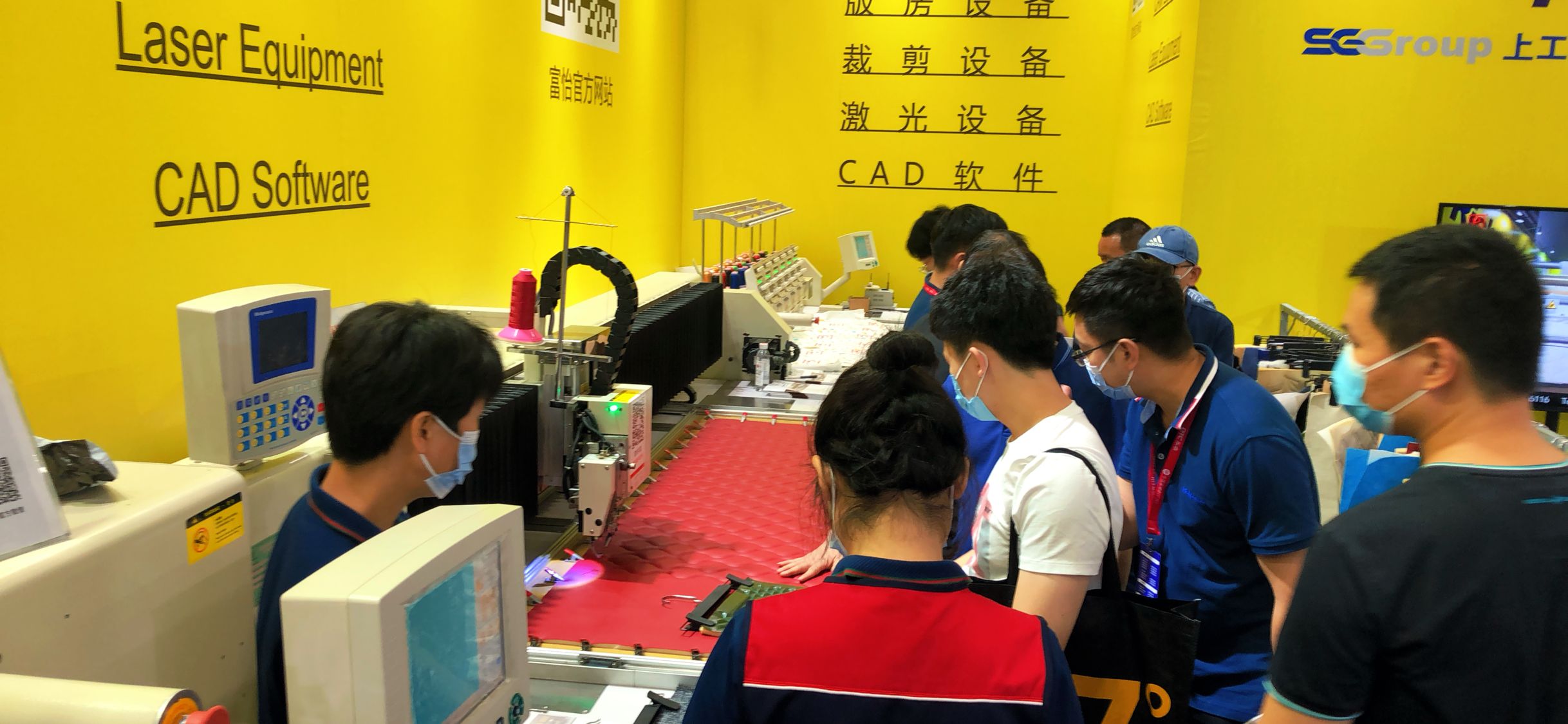 亚洲城游戏(集团)科技有限公司广州木工机械展，展位人气持续火爆